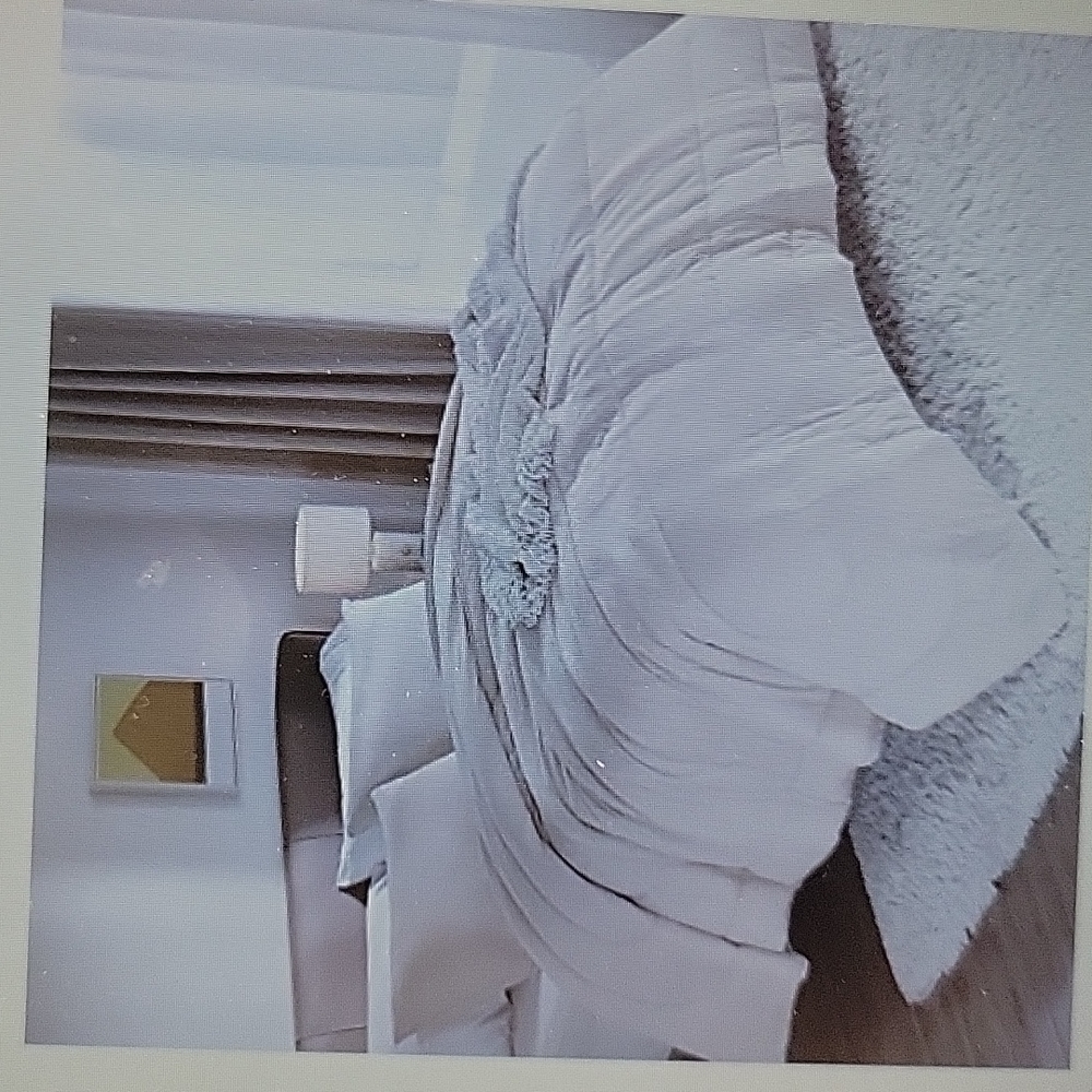 Bedsure Light Beige King Comforter 3 piece All Season Reversible 102x90"…New